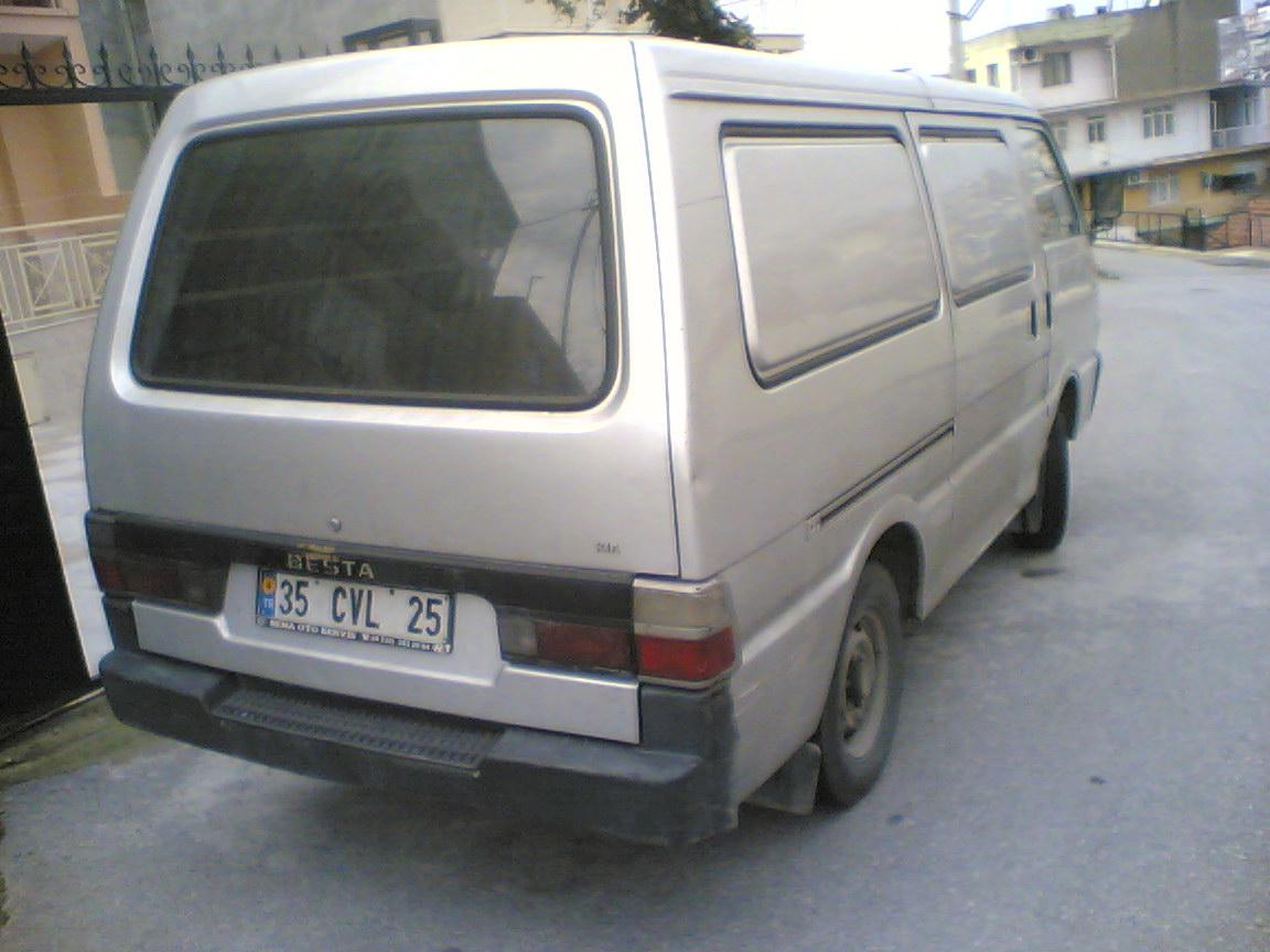 Фото Kia Besta