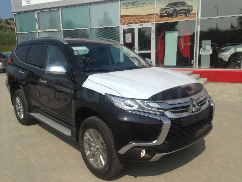 Фото Mitsubishi Pajero Sport