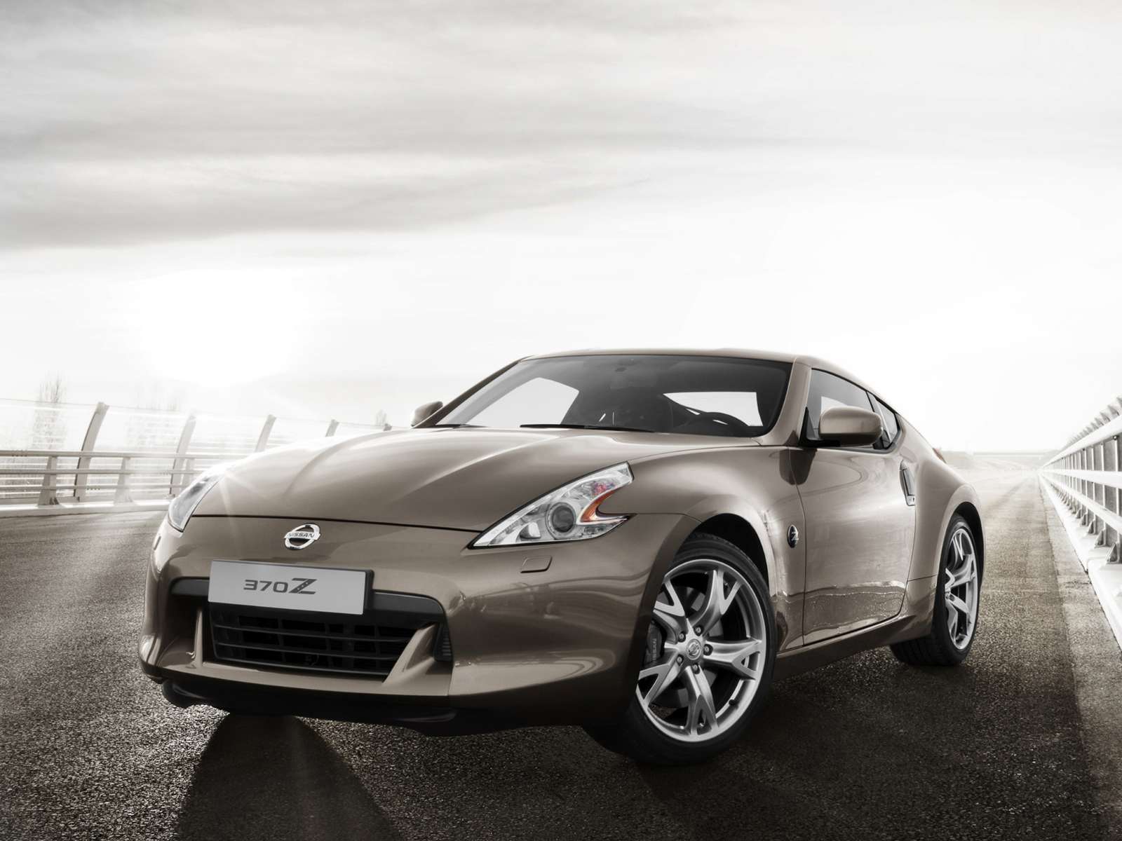 Фото Nissan 370Z