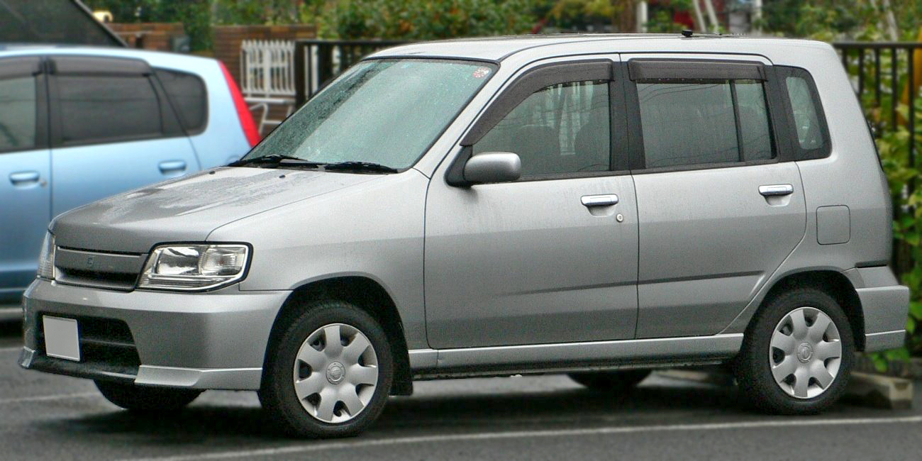 Фото Nissan Cube