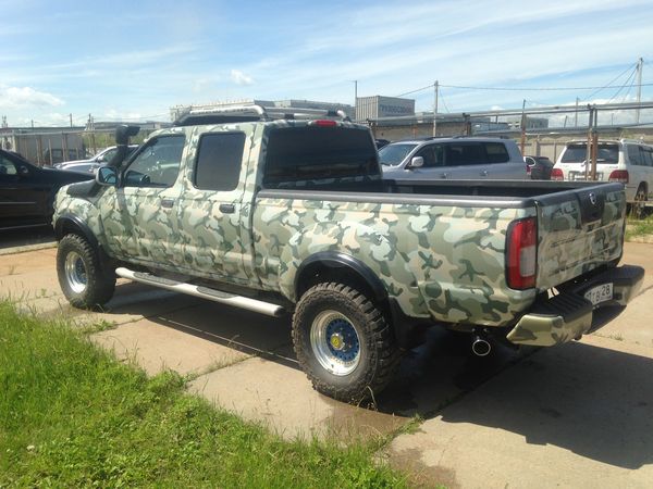 Фото Nissan Frontier King Cab пикап 2-дв. 2 поколение 