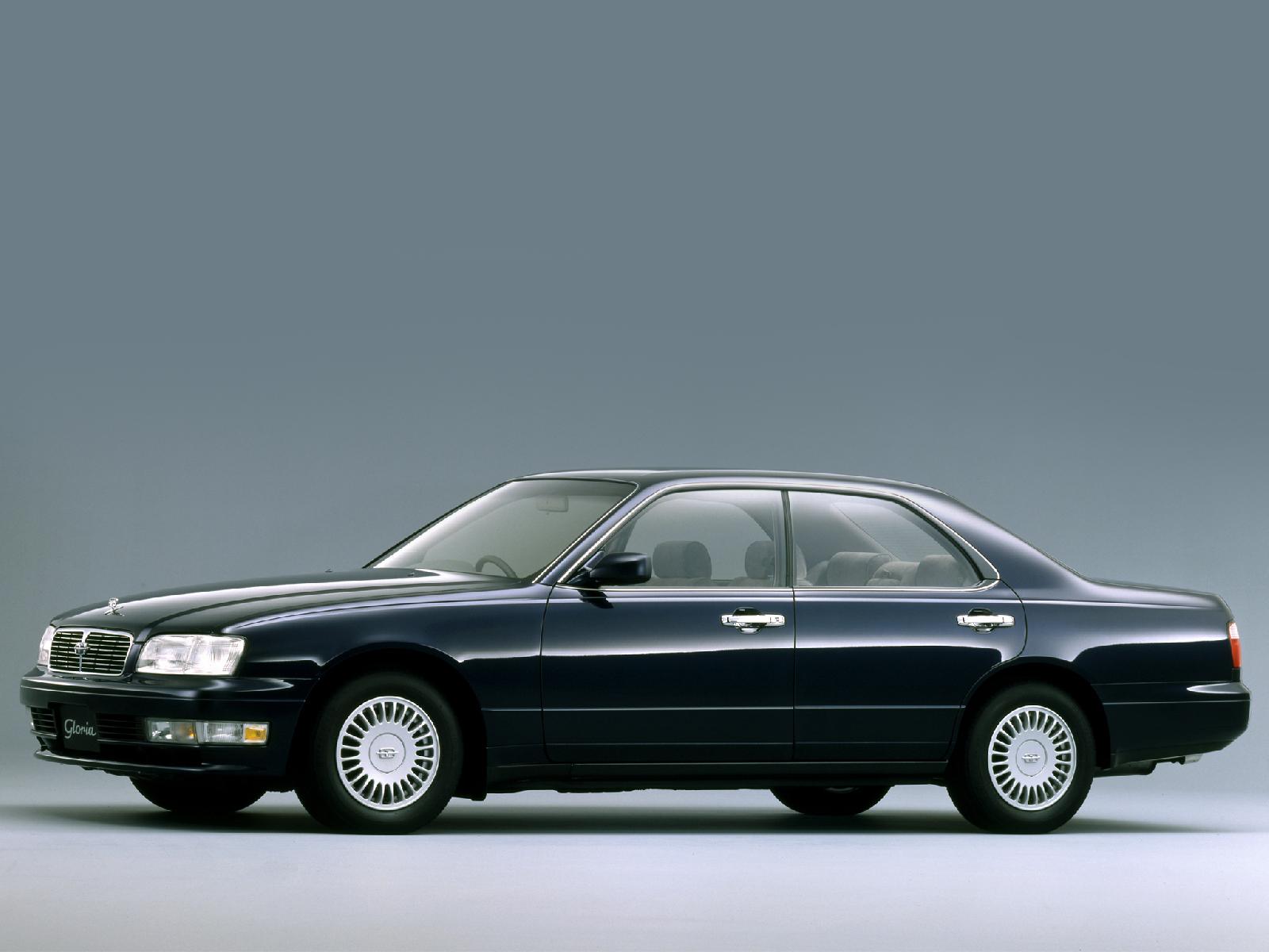 Фото Nissan Gloria