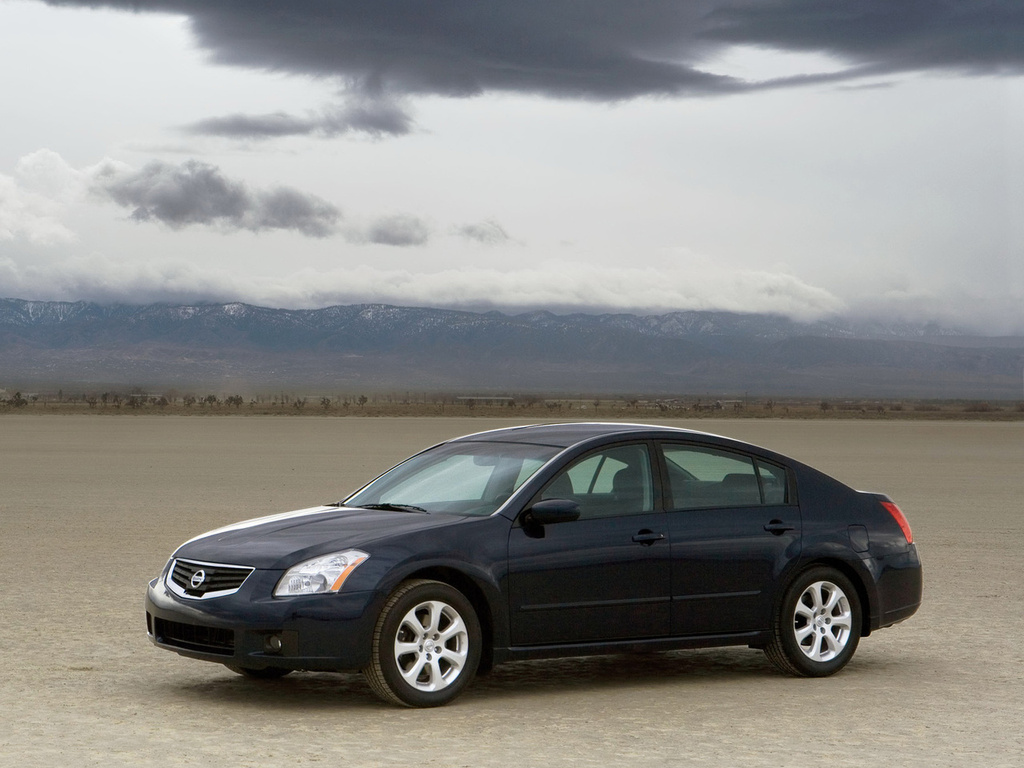 Фото Nissan Maxima