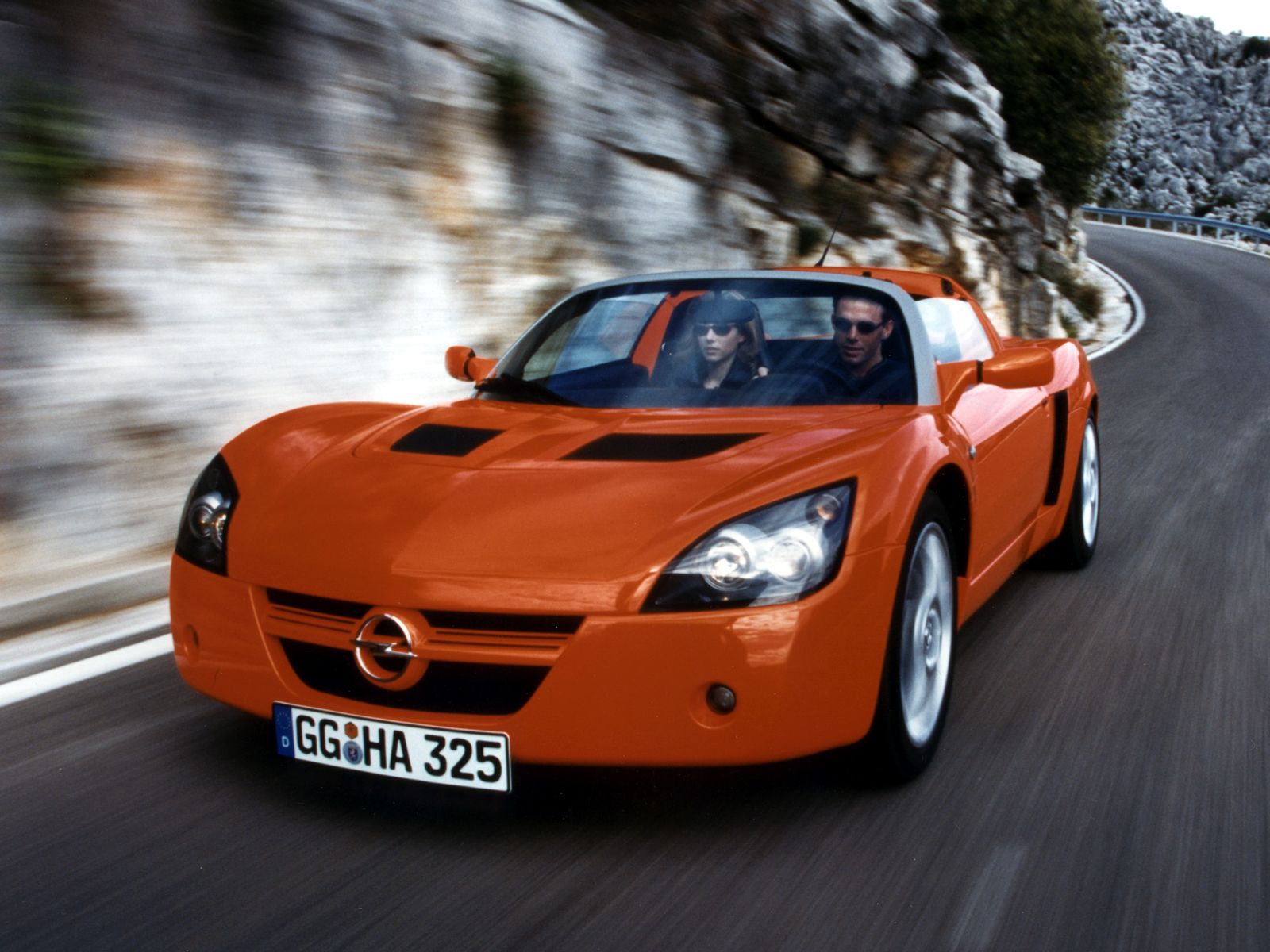 Фото Opel Speedster