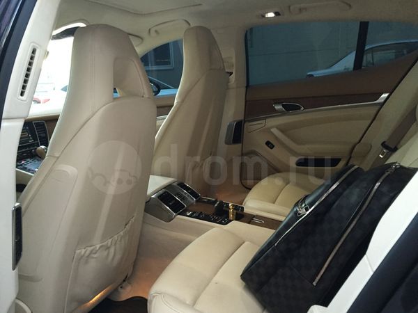 Фото Porsche Panamera фастбэк E2B 