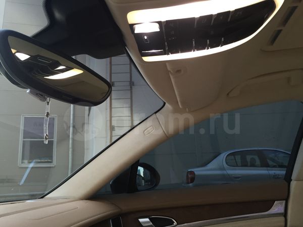 Фото Porsche Panamera фастбэк E2B 