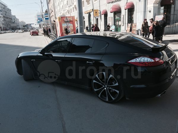 Фото Porsche Panamera фастбэк E2B 