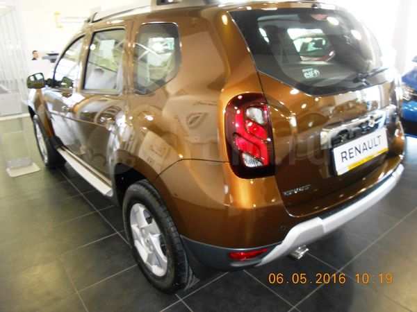 Фото Renault Duster кроссовер 1 поколение 