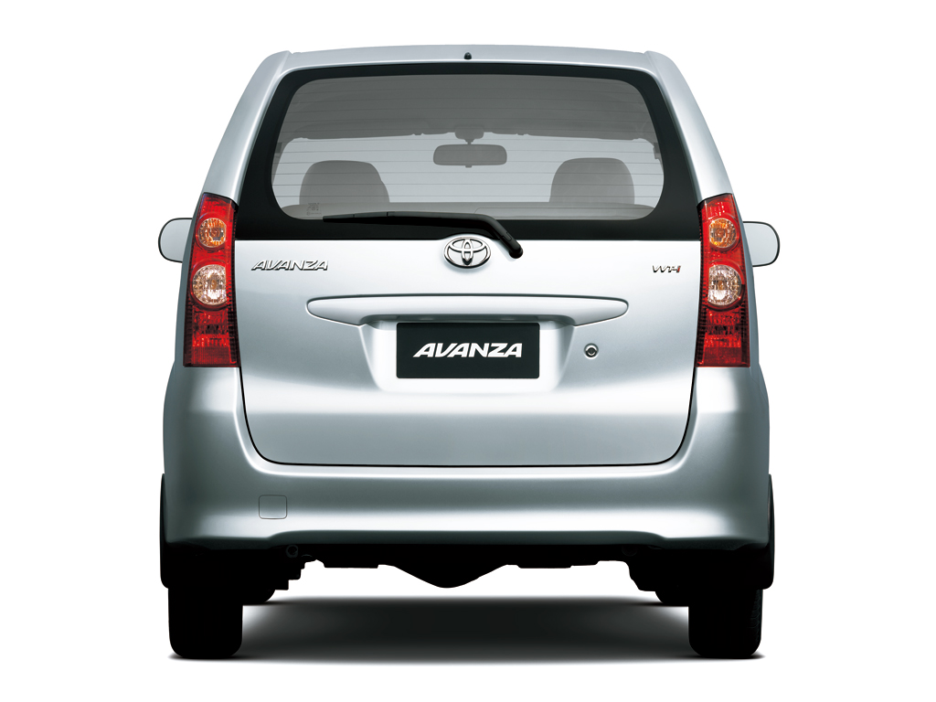 Фото Toyota Avanza