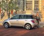 Фото Toyota Ist хетчбэк 1 поколение 