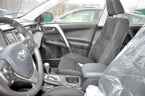 Фото Toyota RAV4