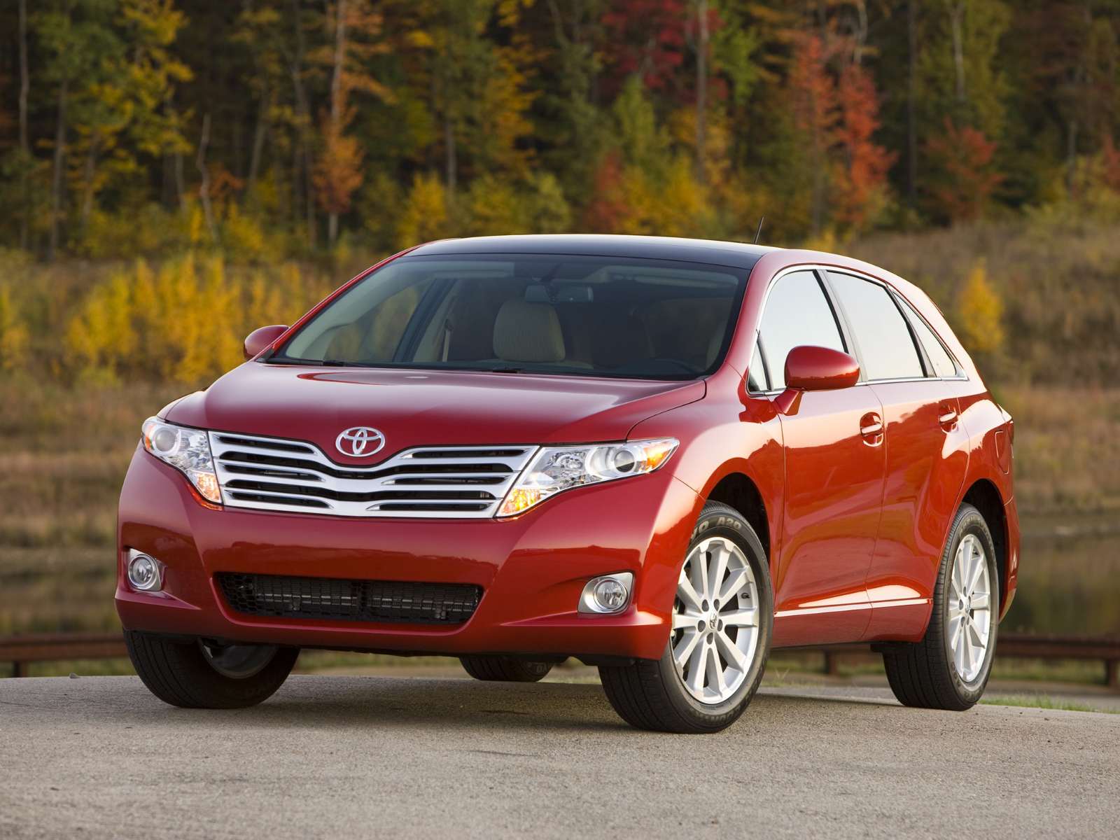 Фото Toyota Venza