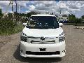 Описание Toyota Voxy