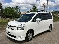 Фото Toyota Voxy