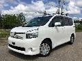 Фото Toyota Voxy