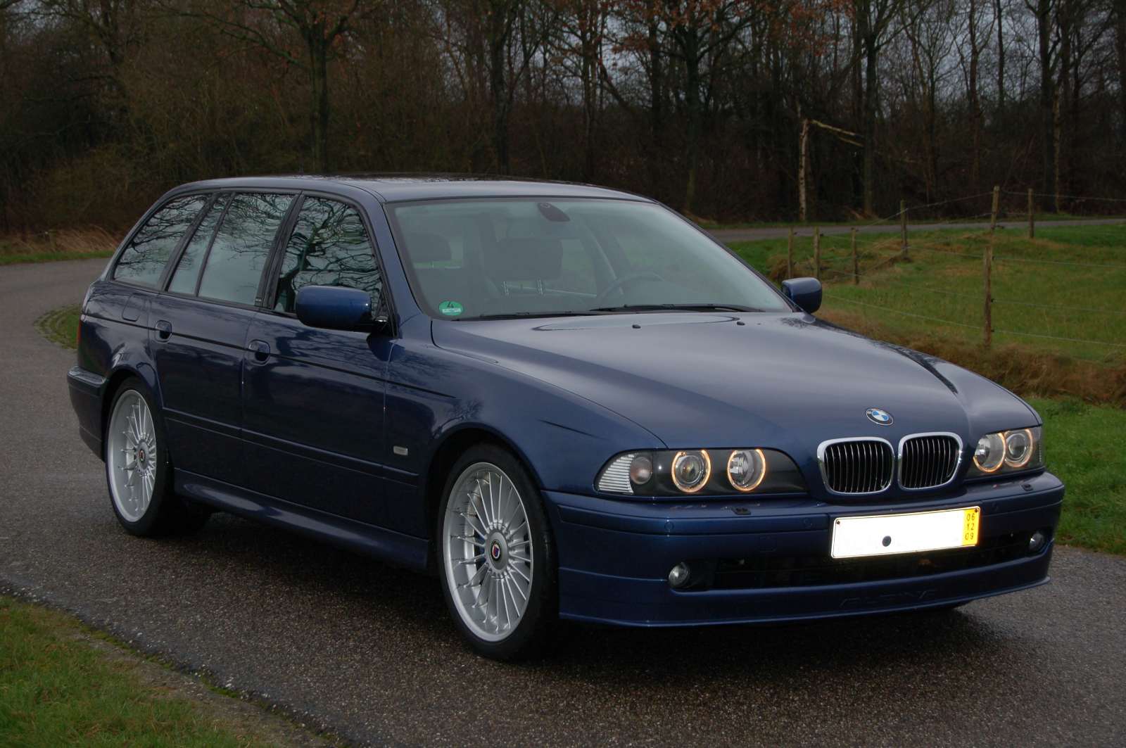 Фото Alpina B10