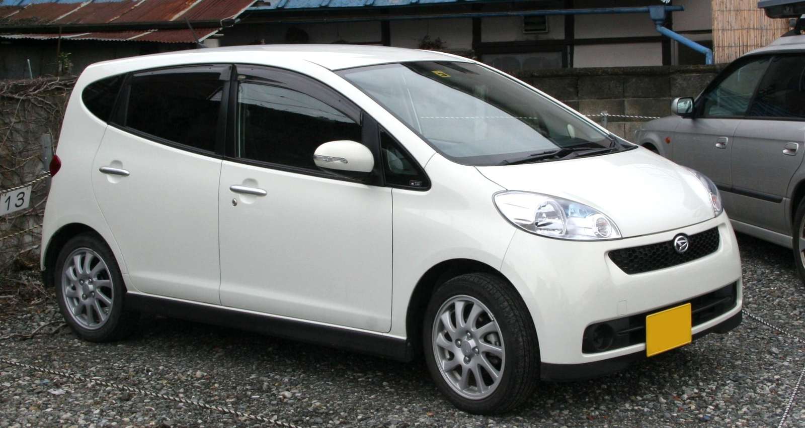 Фото Daihatsu Sonica
