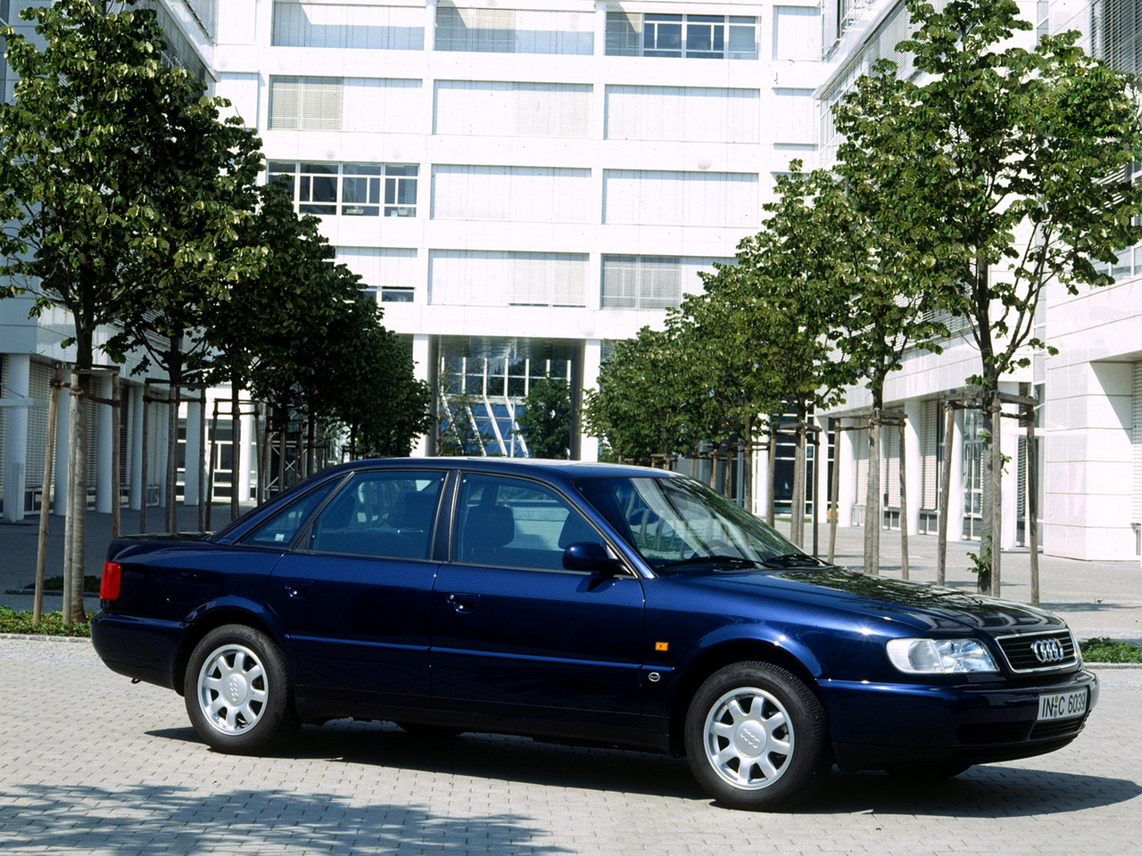 Фото FAW A6
