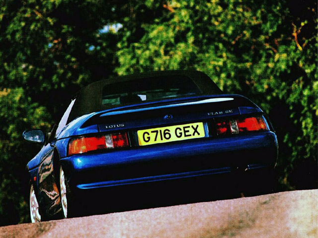 Фото Lotus Elan