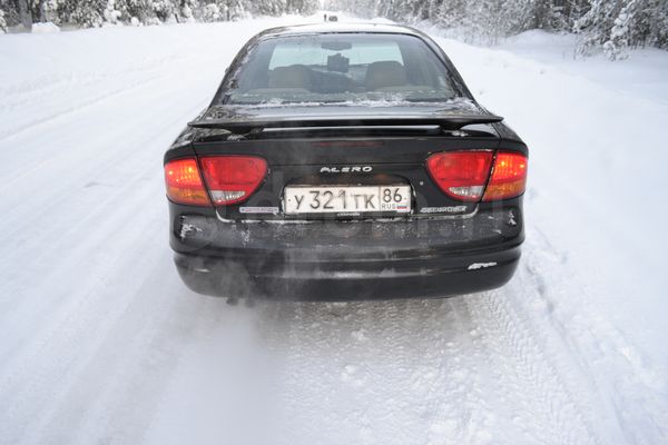 Подробная информация о Oldsmobile Alero седан 1 поколение 