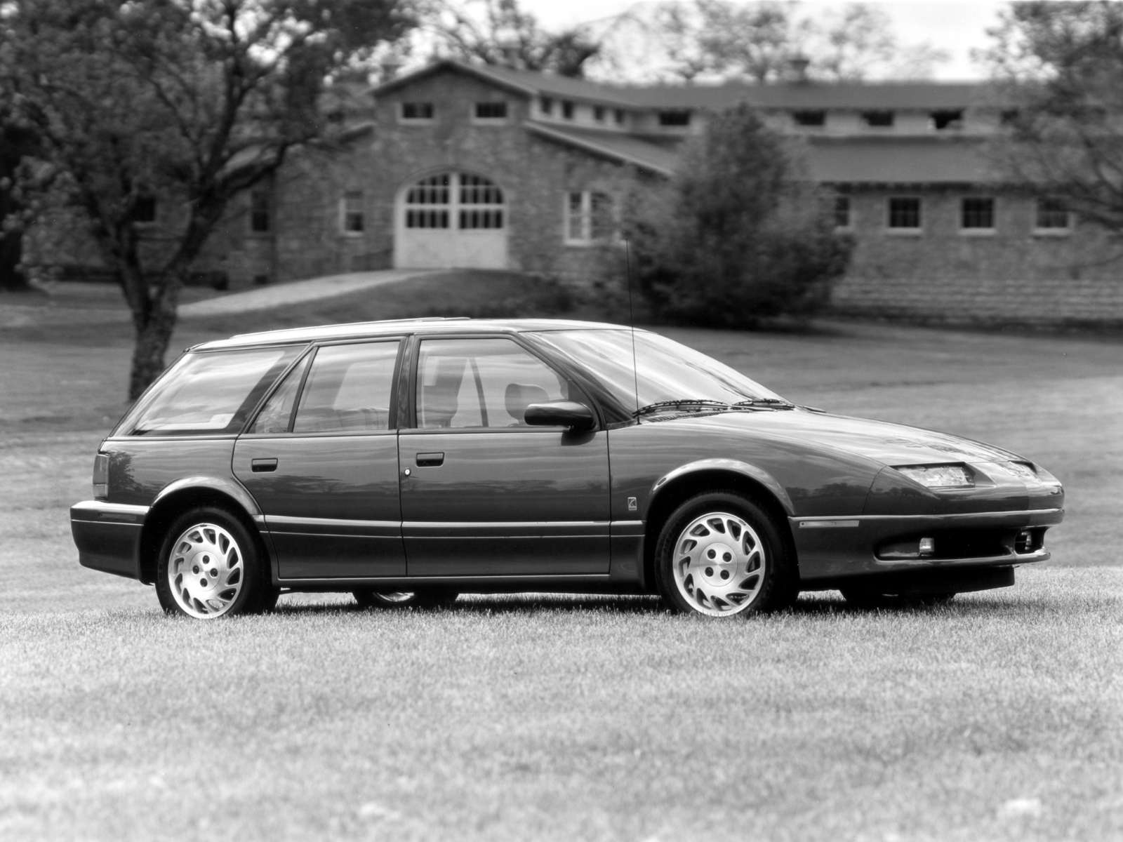 Фото Saturn S-Series