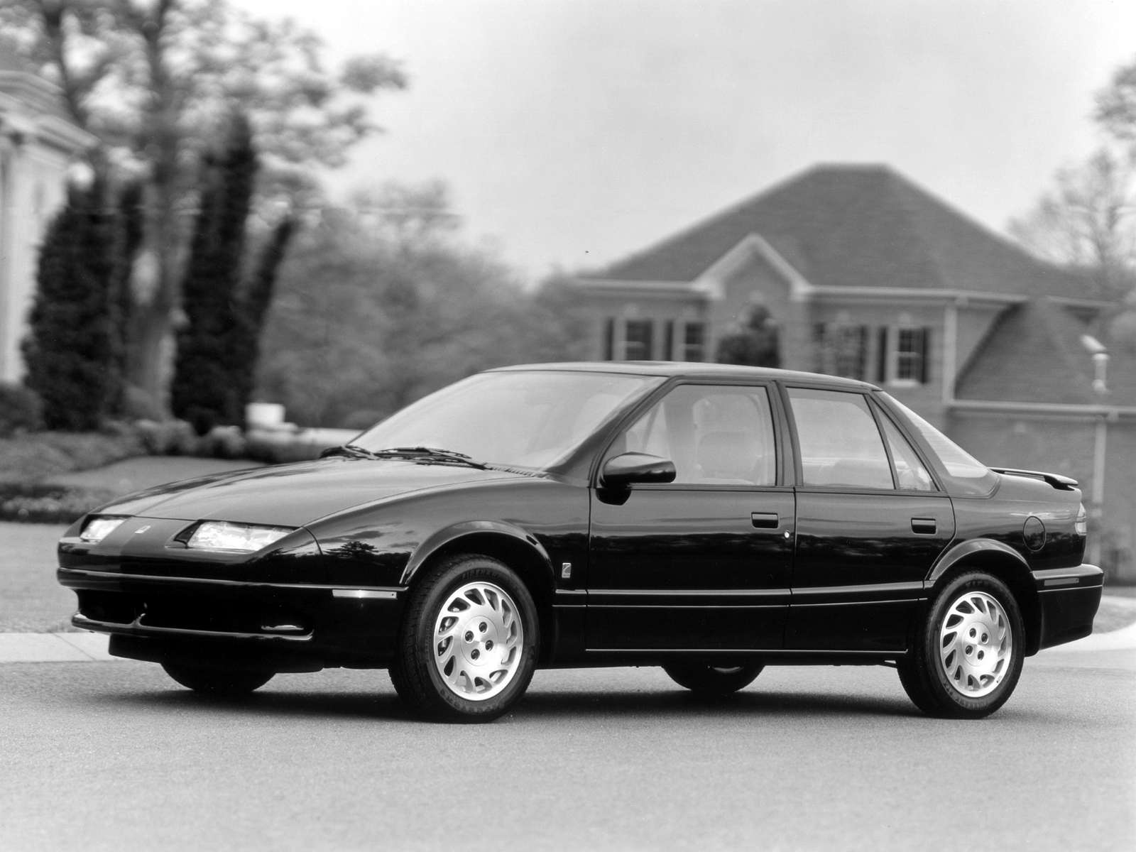 Фото Saturn S-Series