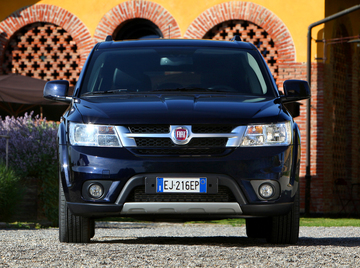 Фото Fiat Freemont