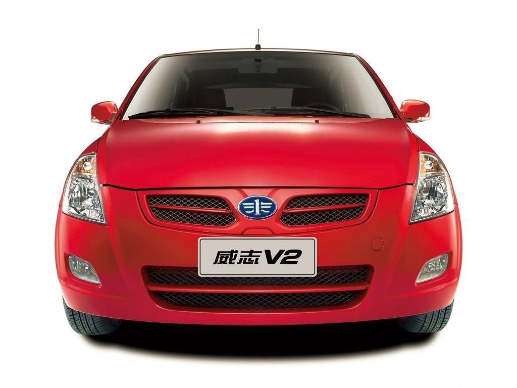 Фото FAW V2
