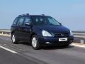 Фото kia Carnival 2.9 D Lux MT