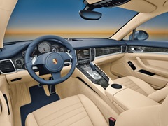 Фото Porsche Panamera 4 S