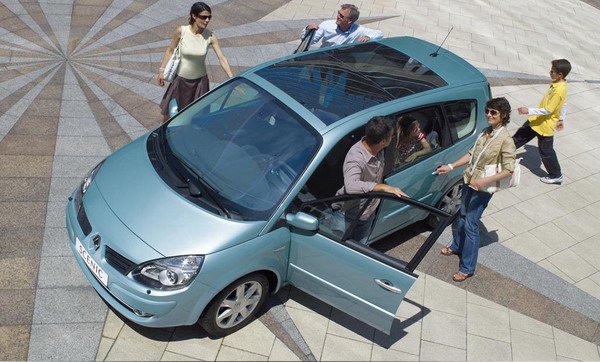 Фото Renault Scenic