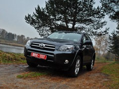 Фото Toyota RAV4