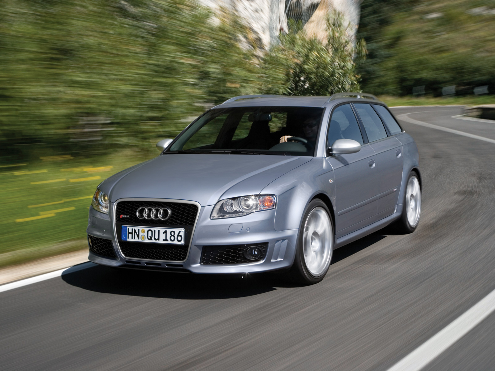 Фото Audi RS4