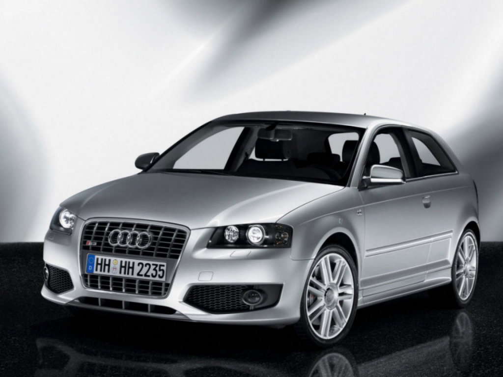 Фото Audi S3