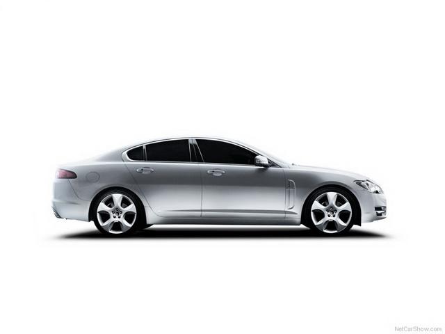 Фото Jaguar XF