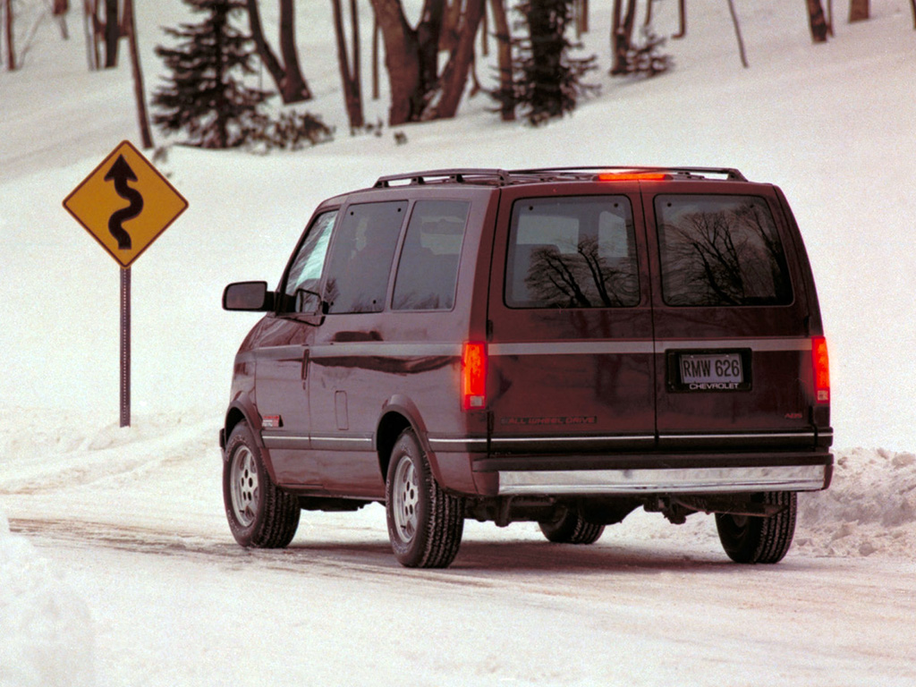 Фото Chevrolet Astro