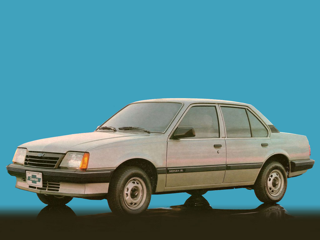 Фото Chevrolet Monza