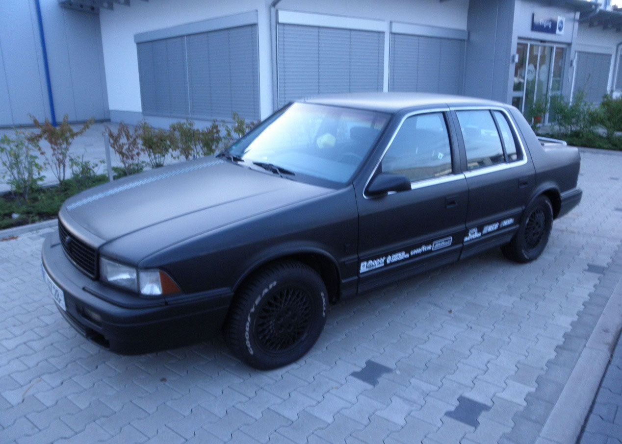 Фото Chrysler Saratoga