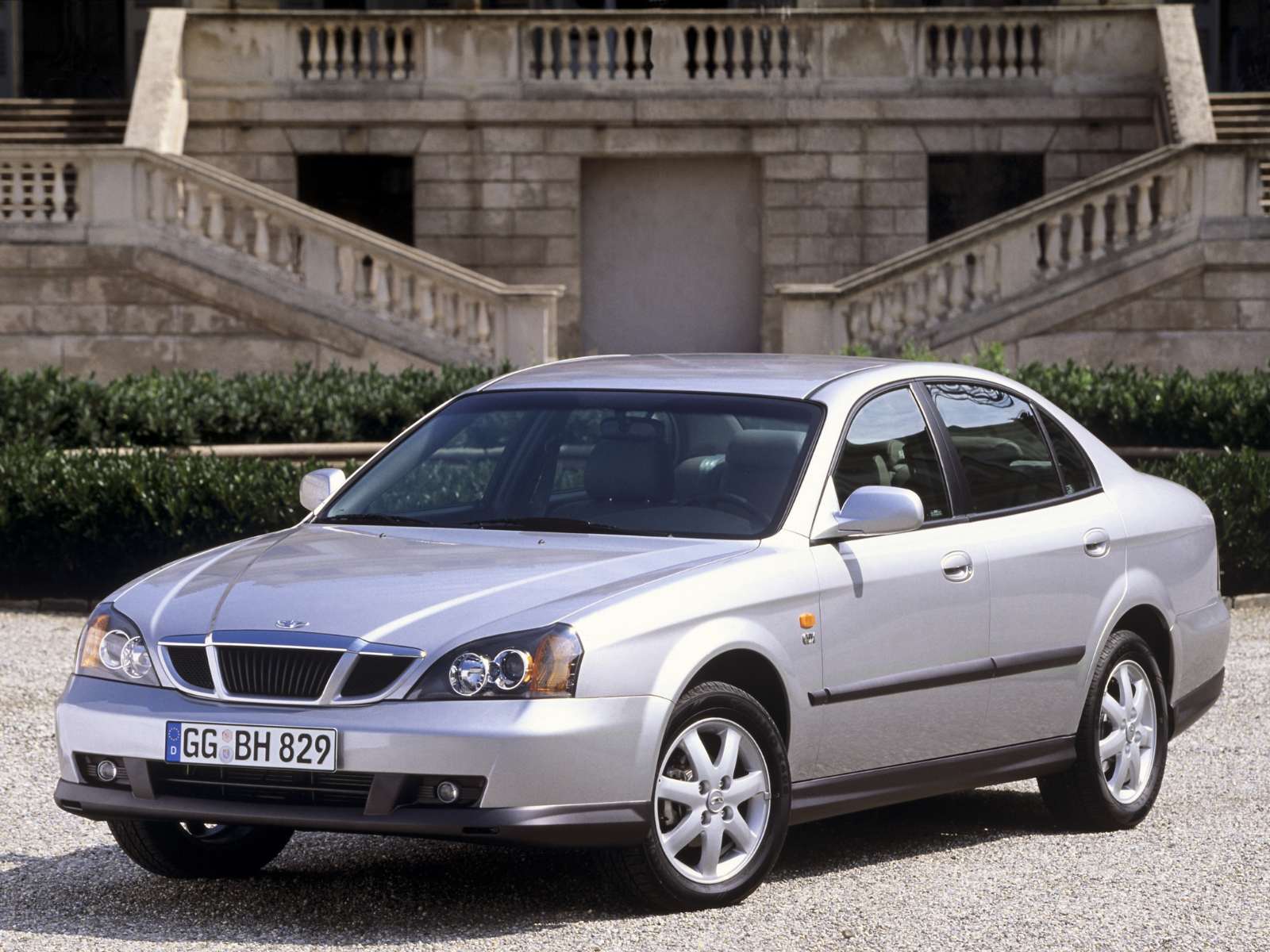 Фото Daewoo Evanda