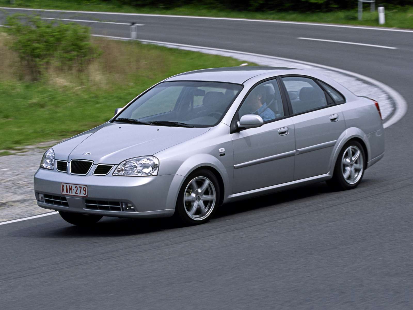Фото Daewoo Nubira