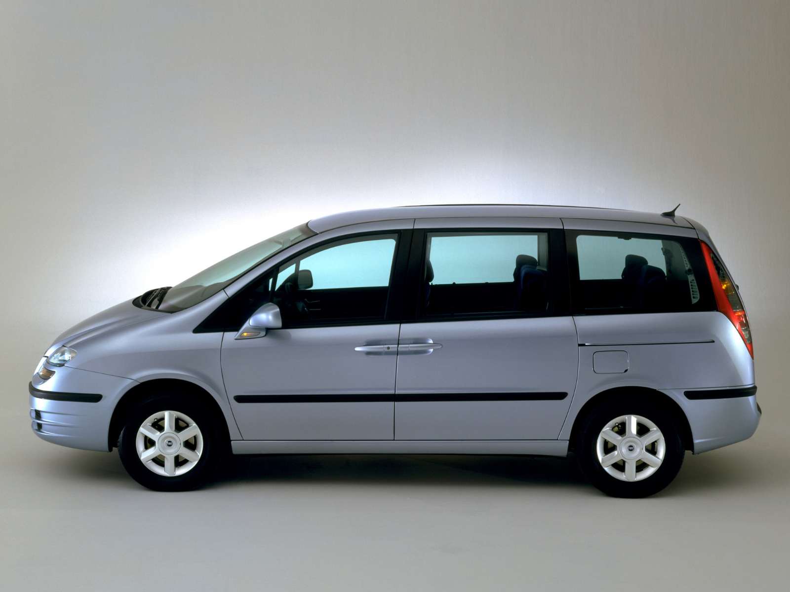 Фото Fiat Ulysse