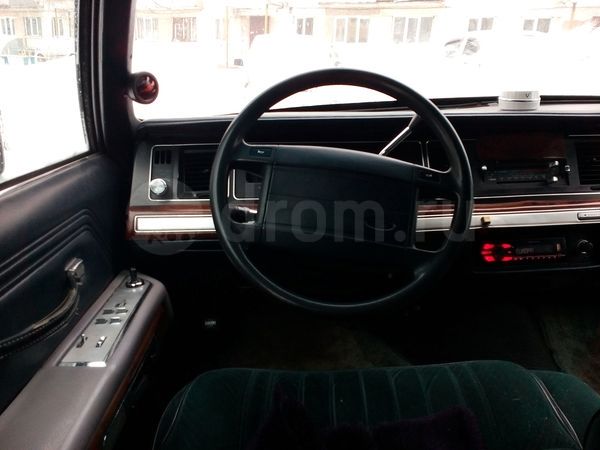 Фото Ford Crown Victoria