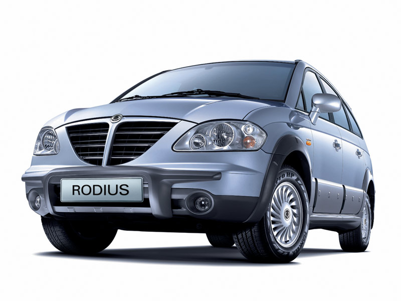 Фото Ssangyong Rodius