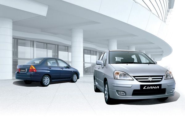 Фото Suzuki Liana