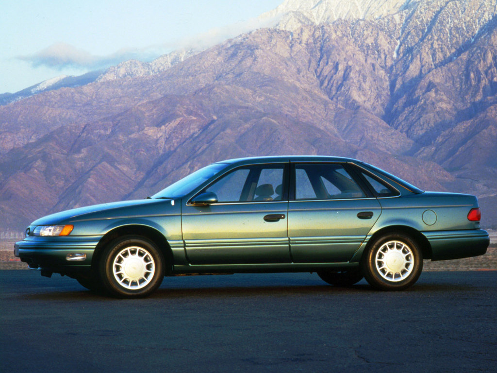 Фото Ford Taurus