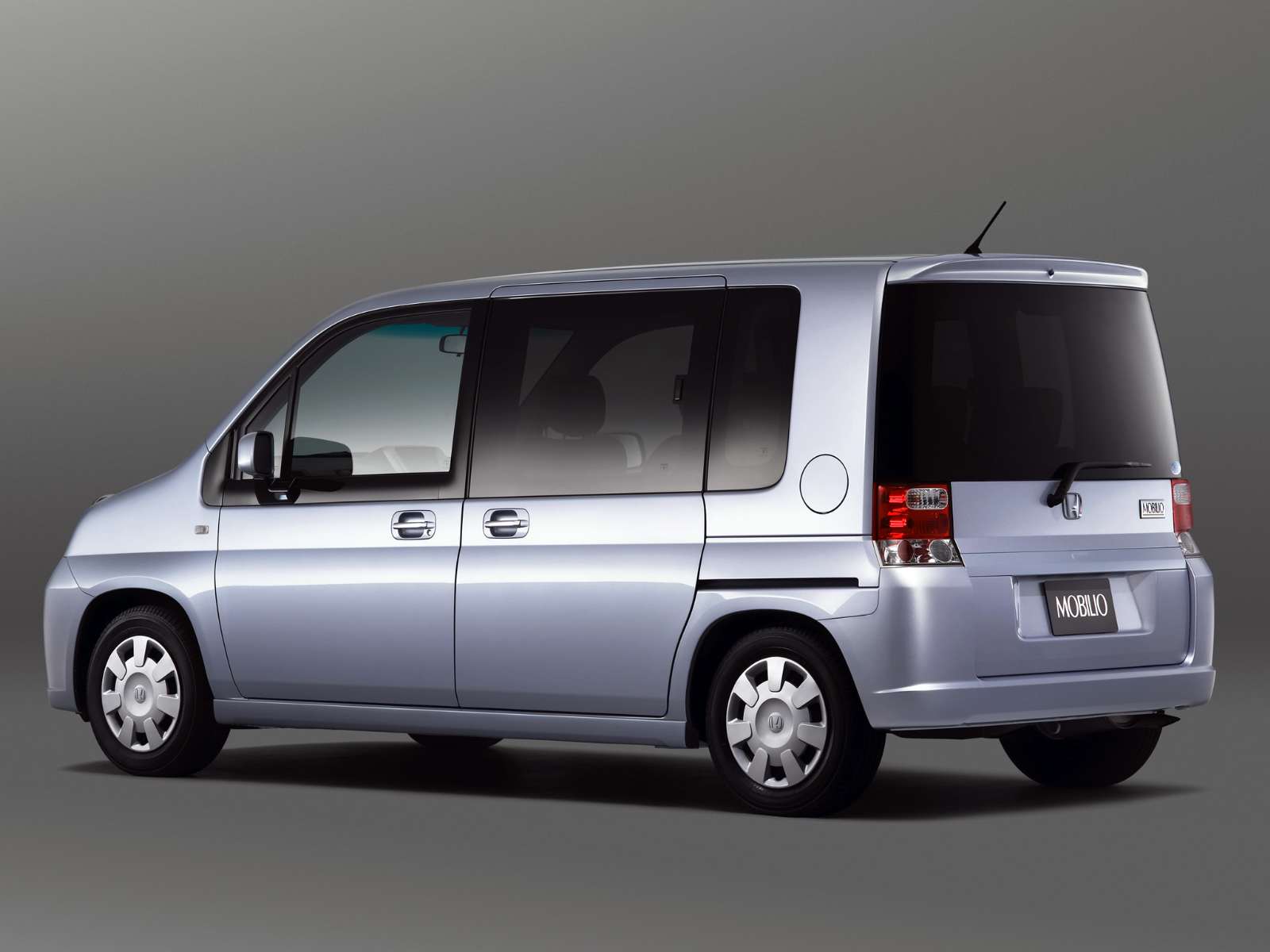 Фото Honda Mobilio