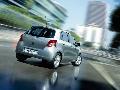 Фото Toyota Yaris 1.3 MT