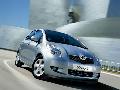 Фото Toyota Yaris 1.3 MT