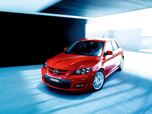 Фото Mazda 3 Hatchback